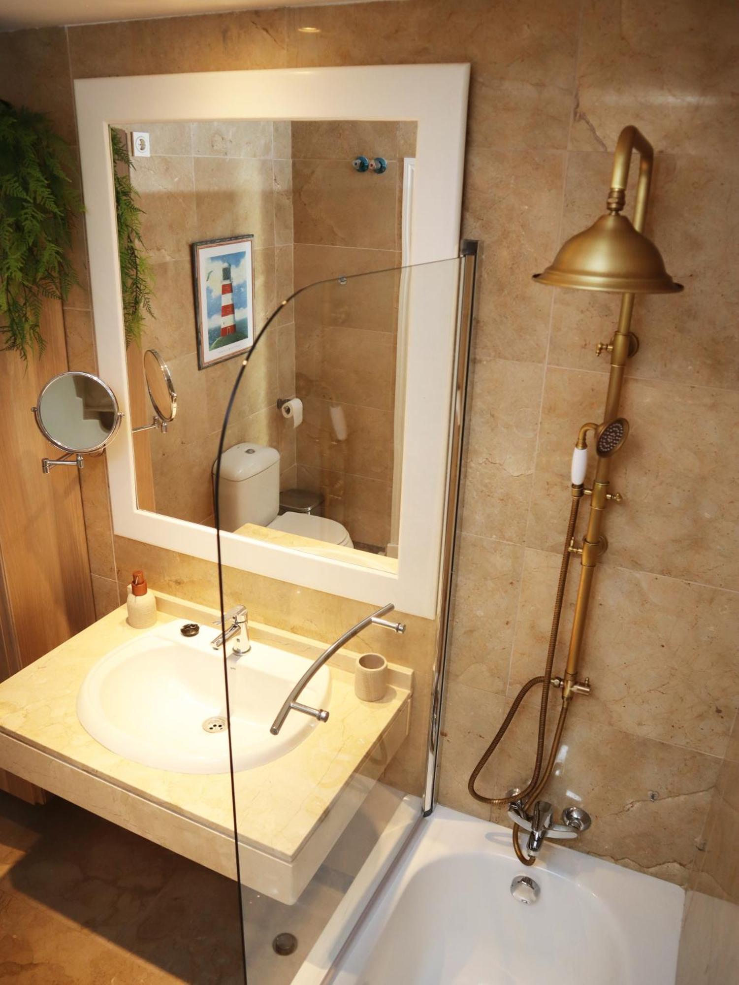Marina16 Alcaidesa Playa Holiday home *