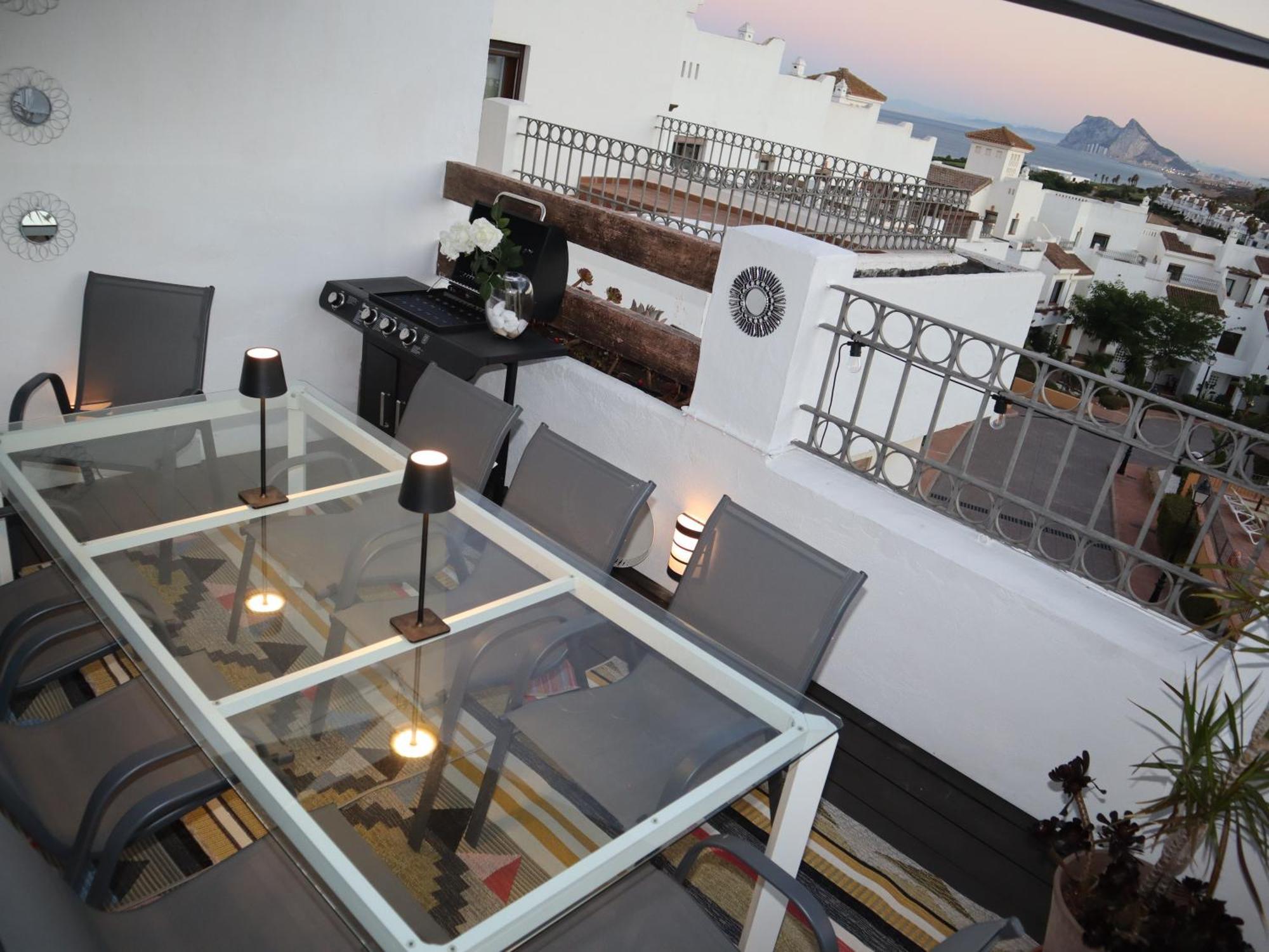 Marina16 Alcaidesa Playa Holiday home *